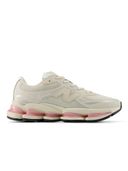 Beige color option, Currently selected