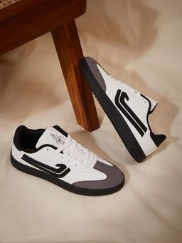 Campus - White Women Casual Sneakers