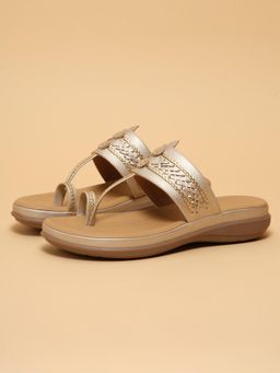 ERIDANI - Gold Women Festive Kolhapuris