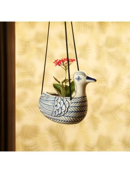 ExclusiveLane - 'Indigo Chevron Duck' Hand-painted Ceramic Hanging Planter Pot (6 Inch)