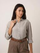 Beige color option, Currently selected