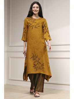 Biba - Women Mustard Straight Printed Kurta and Pant