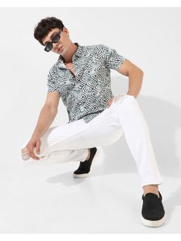 Campus Sutra - Men's Multicolour Printed Regular Fit Casual Shirt