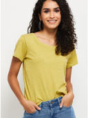 Yellow color option, Currently selected
