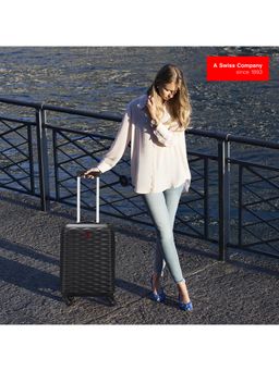 Wenger - In-Flight Textured Black Trolley Bag