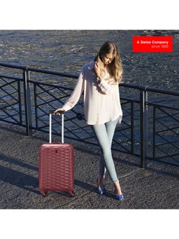 Wenger - In-Flight Textured Red Trolley Bag