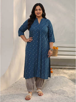 Extra love by Libas - Women Blue Printed Rayon Kurta
