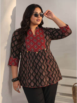 Extra love by Libas - Women Black Printed Cotton Kurti