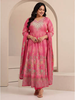 Extra love by Libas - Women Pink Printed Cotton Kurta and Pant with Dupatta