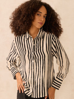 Outzidr - Beige Relaxed Fit Satin Shirt