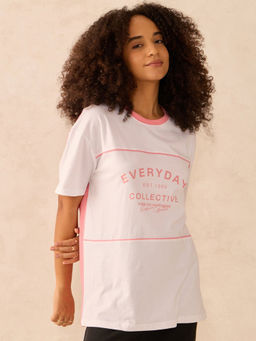 Outzidr - Pink Oversized Typography T-Shirt