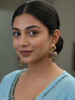 Vosgi - Brown Love Hang Berry Stone Earrings