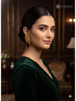 Vosgi - Black Crystal Berry - White Crystal Stone (E-532)