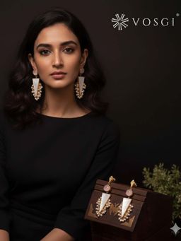 Vosgi - Pink Tri-Charm - Stone Earrings