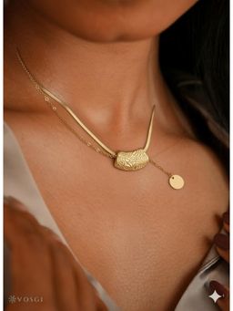 Vosgi - Golden Textured Duo Pendant Necklace