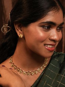 Vosgi - Green Rudra Bloom Jewellery Set