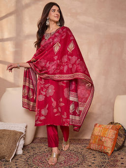 Vaamsi - Women Pink Silk Blend Floral Printed Straight Kurta Pant With Dupatta