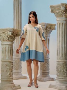 Varanga - White-Blue Colorblock Modern Dress