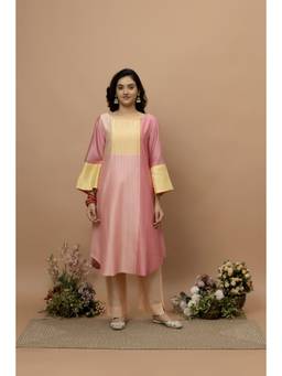 SMRITI GUPTA - Chanderi Silk Patchwork Pink Kurta with Pant