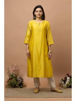 SMRITI GUPTA - Chanderi Silk Beadwork Mustard Kurta