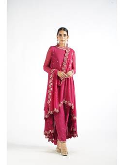 Vvani by Vani Vats - Mellow Wine Scallop Kurta Pant with Dupatta and Lining