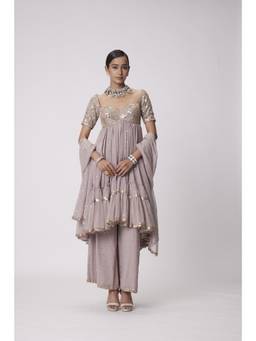 Vvani by Vani Vats - Grey High Low Kurta with Pant and Dupatta