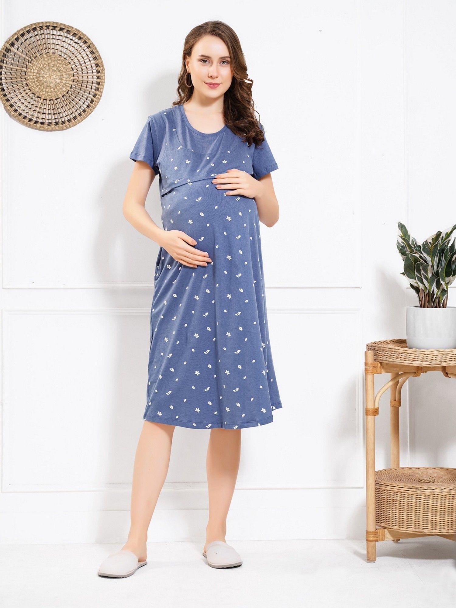 quira Short Blue Maternity Dress-picture-27