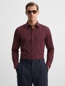 Maroon color option