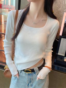 Outzidr - White Scoop Neck Top