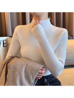 Outzidr - White High Neck Flat Top