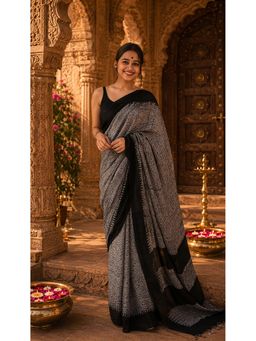 AMRUTKALA SAREES - Grey Cotton Silk Kanjivaram Saree with Unstitched Blouse