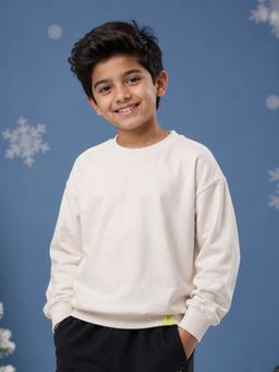 KiddoPanti - Boys Solid Fleece Round Neck Full Sleeve Sweatshirt