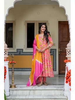 GAYRAA - Peach Cotton Printed Gota Work Anarkali Kurta with Pant & Dupatta