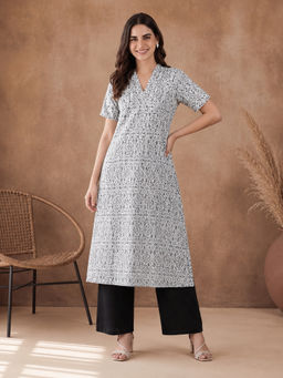 Black & Blah Blah - White Cotton Printed Kurta
