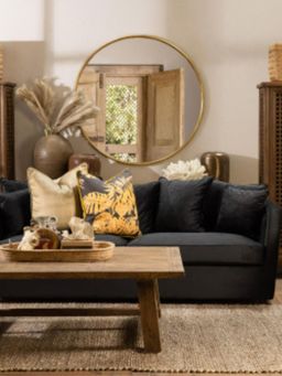 CasaGold - 18 Inch Golden Round Mirror in Steel Frame