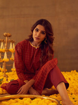 SAAKI - Mulla Rust & Gold Chequered Kurta