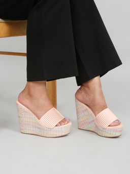 Flat n Heels - Women Casual Wedges Peach