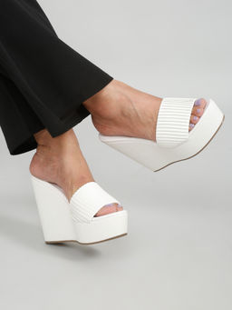 Flat n Heels - Women Casual Wedges White