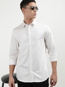Calvin Klein - Men White Cotton Solid Casual Shirt