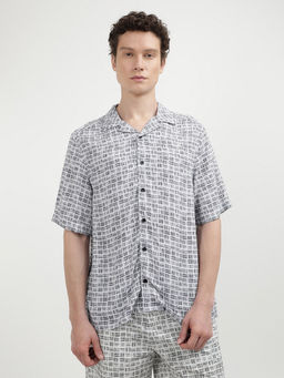 Calvin Klein - Men White Cotton Printed Casual Shirt