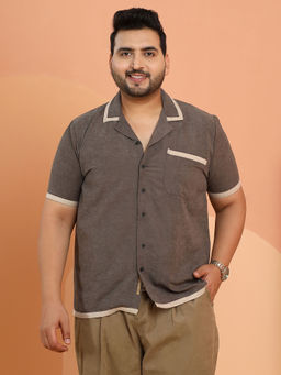 Instafab Plus - Men Brown Polycotton Solid Casual Shirt