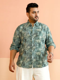 Instafab Plus - Men Green Polycotton Floral Casual Shirt