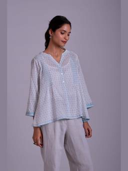 Rangsutra - Suhani White Boxy Cotton Applique Tunic