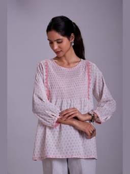 Rangsutra - Suhani White Pintuck Cotton Applique Tunic