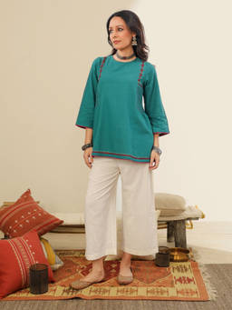 Rangsutra - Ruhani Teal Pintuck Cotton Sindhi Hand Embroidery Tunic