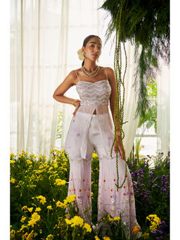 Tilsim by Sagarika Mehrotra - Ivory Kashmiri Iris Sharara with Peplum Top (Set of 3)