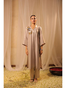 Studio Chiraiya - Elegant Beige Shimmer Kurta with Pant (Set of 2)