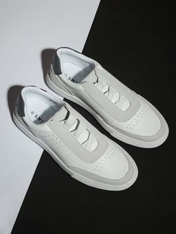 Snitch - White Solid Sneakers