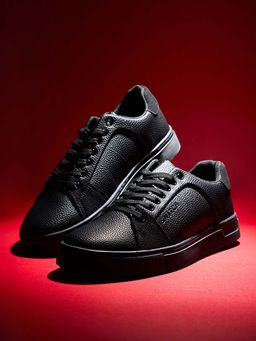 Snitch - Black Textured Sneakers