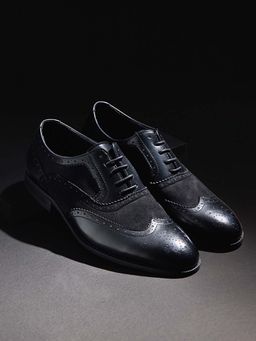 Snitch - Black Textured Oxfords